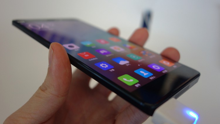 Преимущества Xiaomi Mi Note Pro над Galaxy Note 4