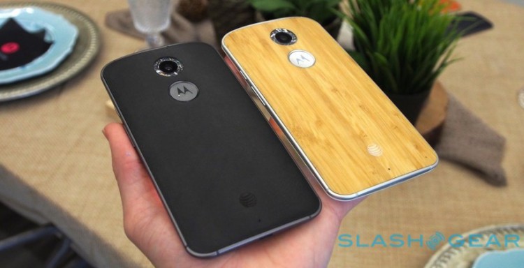 Motorola Moto X (2015) и Motorola Moto G (2015)